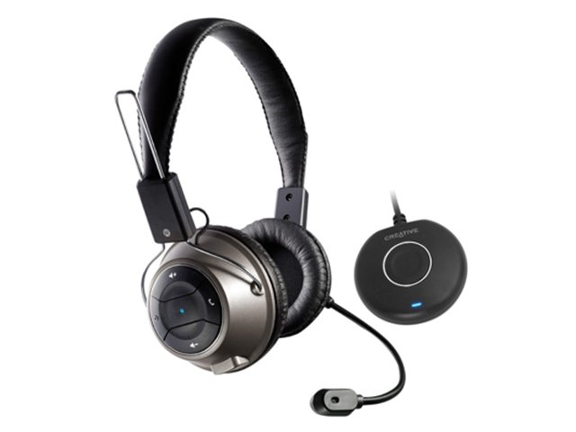 Einfach nur genial Praktisch mit eigenem xFi Chip. Skype im Headset und Musik bzw. Gamesound ubers Soundsystem. Nur das nächstemal Logi, denn das hatt längere Ladekabel und Dockingstation mit auch echt langem Kabel.