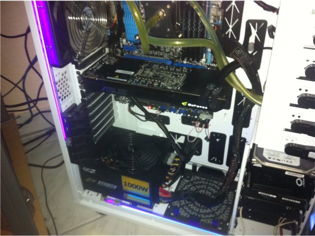 PC Komplett mit Licht